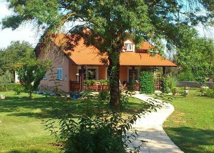 펜션 House Toni For 8 Persons Brisevo
